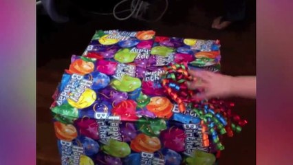 J'espere que maman à garder le ticket de caisse car l'enfant ne veut pas de son cadeau