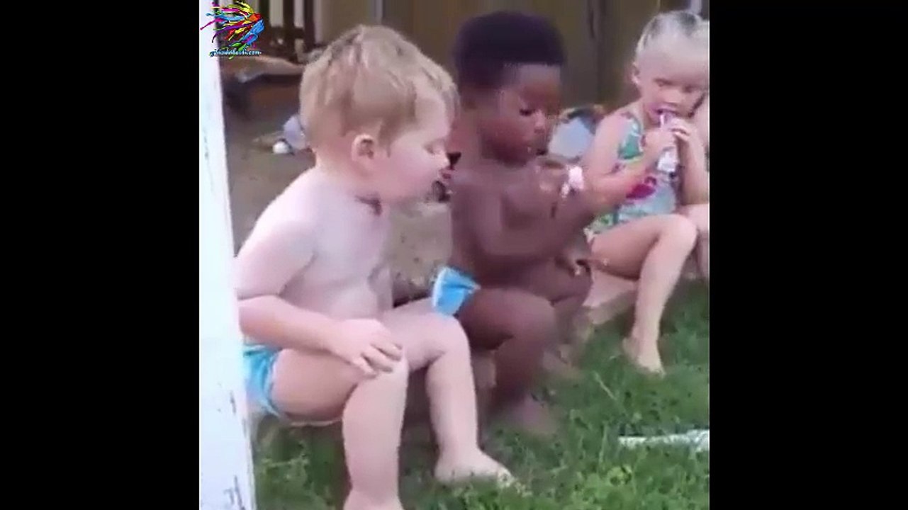Bak Sen Şu Yaramaz Bebeğe.:))