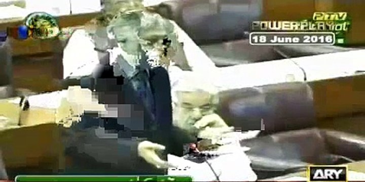 Why Ishaq Dar is asking everyone to eat chicken ? Arshad Sharif reveals