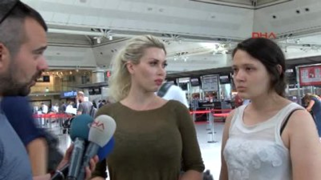 İstanbul'da Ameliyat Olan 'Canlı Barbie' Ülkesine Gitti