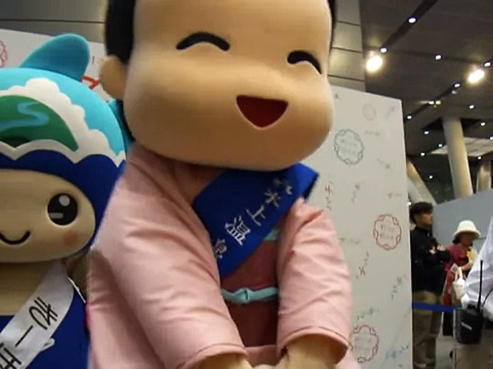 くまモン　おいでちゃん、24歳なんだよ！　2011 12 04