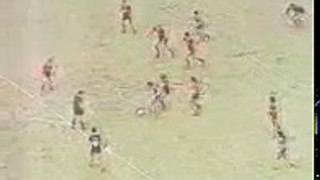 Gol de Comas a Independiente (Boca 2-Indep. 3 26-04-87)