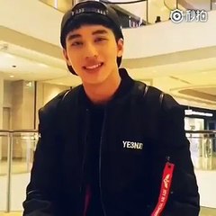 Hứa Ngụy Châu chúc tết nguyên tiêu