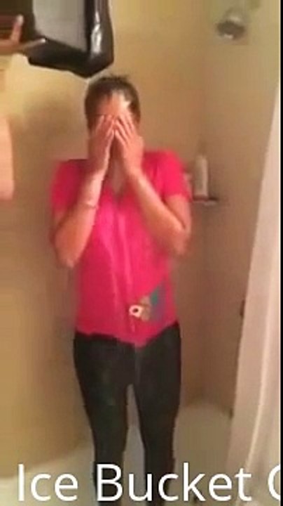 SANIA MIRZA Ice Bucket Challenge  - Tennis Player