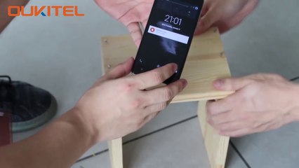 Resistencia pantalla Oukitel K4000 4G: taburete