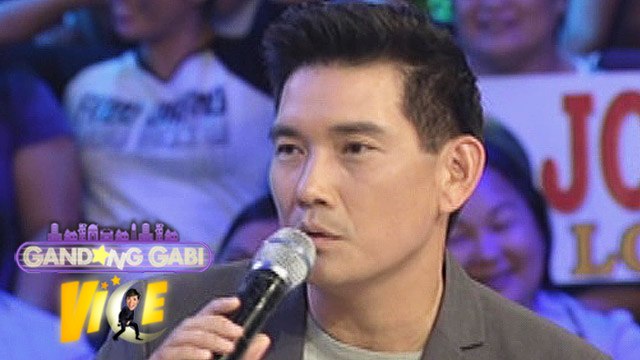 GGV: Richard Yap sings The Way You Look Tonight