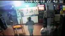 Dois homens armados assaltam bar em Cariacica