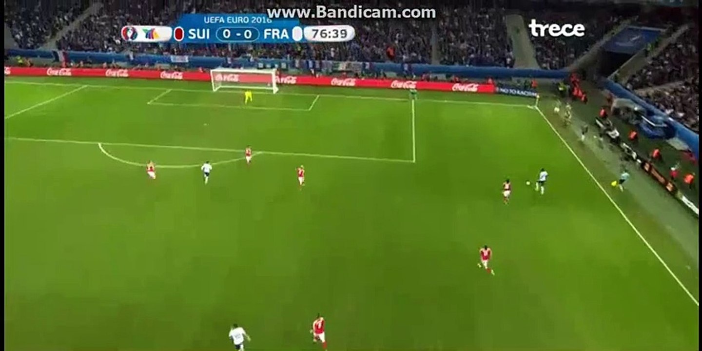 Dimitri Payet Balle dans la barre Transversale / Suisse 0-0 France / 19-06-2016