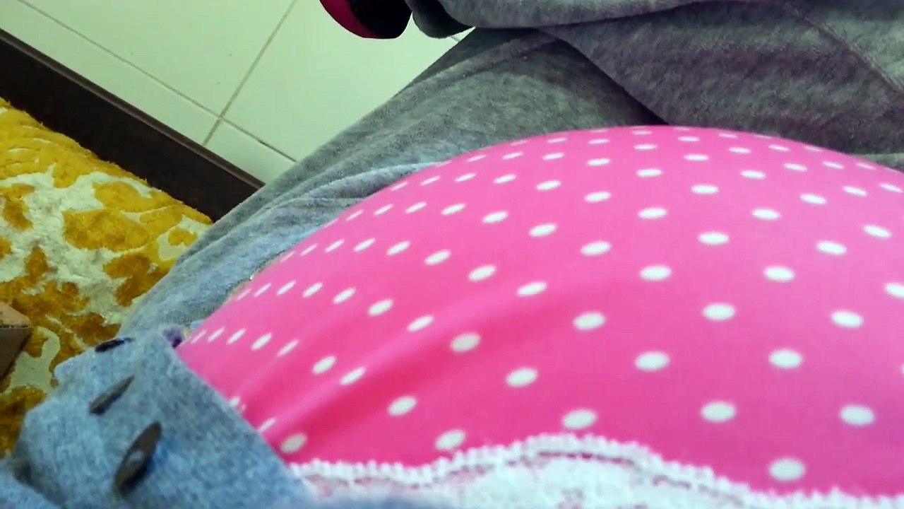 Barriga mexendo - Trigêmeos 29 semanas - 05/08/2014