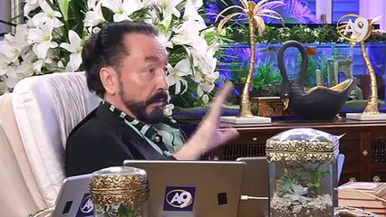 Allah hidayet vermediği münafıkları kahretsin.