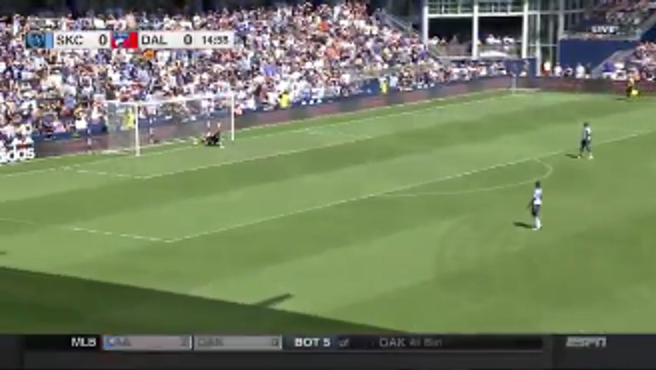 Refs Miss A Clear Own Goal During Sporting KC vs FC Dallas!