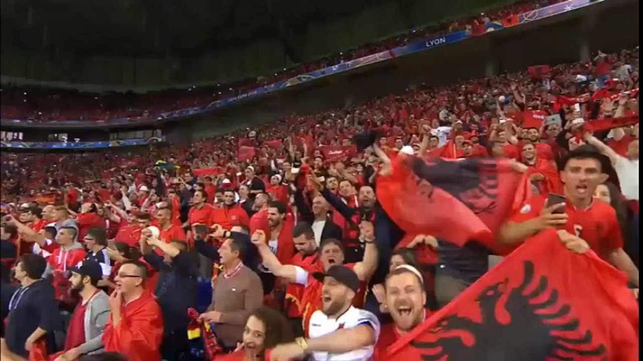 Albania phấn khích sau chiến thắng lịch sử tại EURO 2016