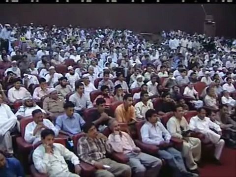 Aurangzeb Forcibly Converted Hindus Into Muslims - Dr Zakir Naik Islam Kay Mutalliq Galat Fahmiyaan