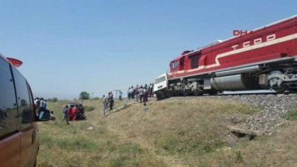 Elazığ-Hemzemin Geçitte Kaza: 8 Ölü
