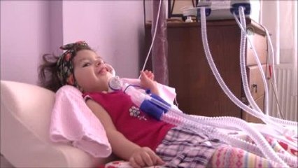 14 Aylık Nisa Su Yaşam Mücadelesi Veriyor