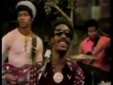 Stevie Wonder - Superstition live on sesame street