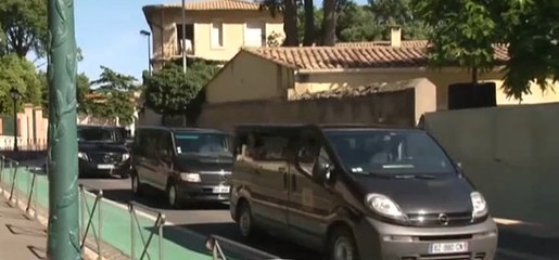 Les obsèques des policiers tués à Magnanville, à travers les télés