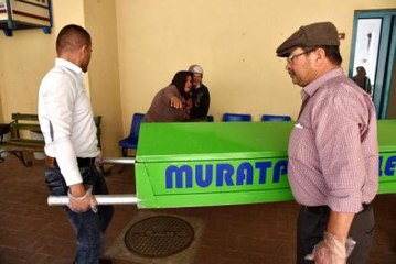 Eşini 14 Yerinden Bıçaklayarak Öldürüp İntihar Etti