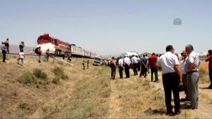 Hemzemin Geçitte Kaza: 9 Ölü, 1 Yaralı - Vali Zorluoğlu'nun Açıklaması