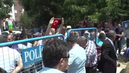 İl Milli Eğitim Müdürünün 10. Yıl Marşı'nı Yasakladığı" İddiası