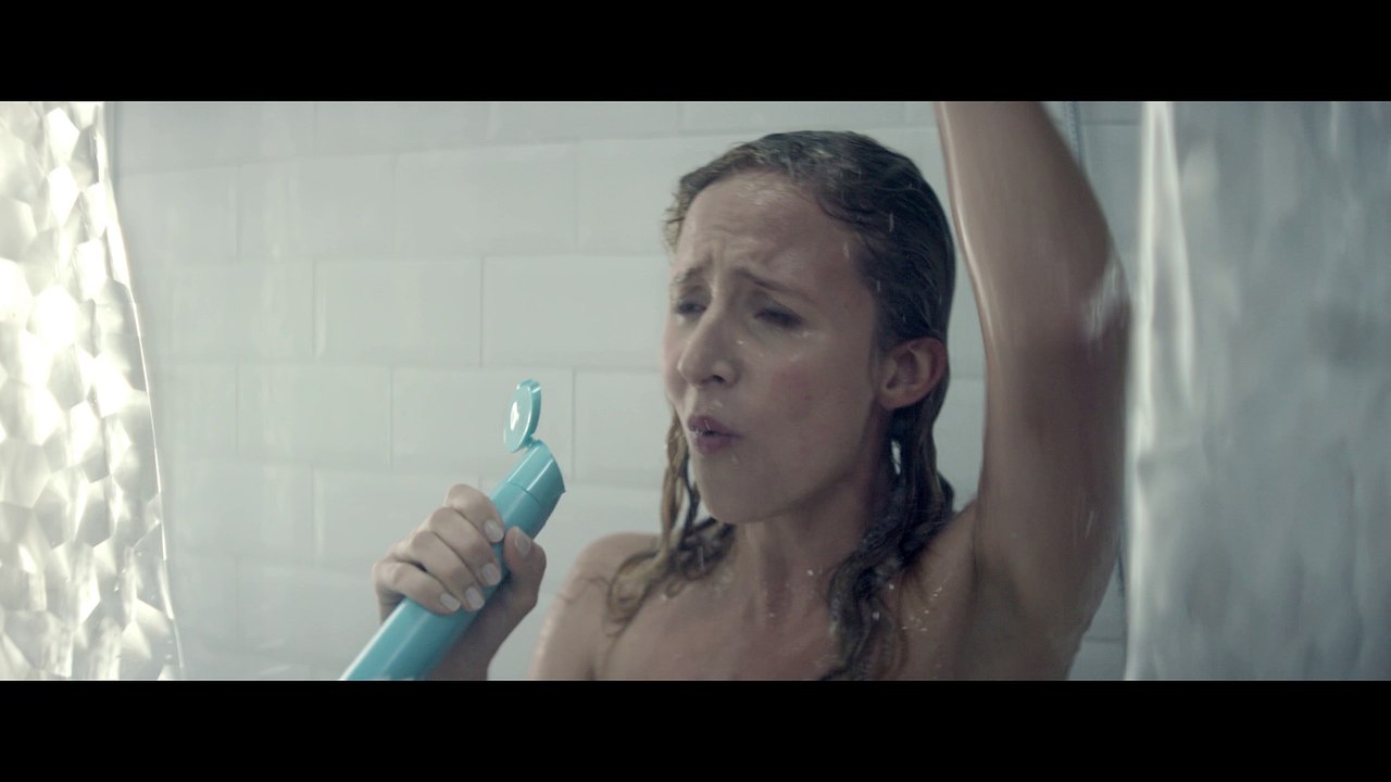 MEETIC Pub 2016 - #LoveYourImperfections - La mauvaise chanteuse - 25 sec