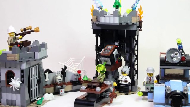 Lego Monster Fighters 9466 The Crazy Scientist and His Monster Build & Review