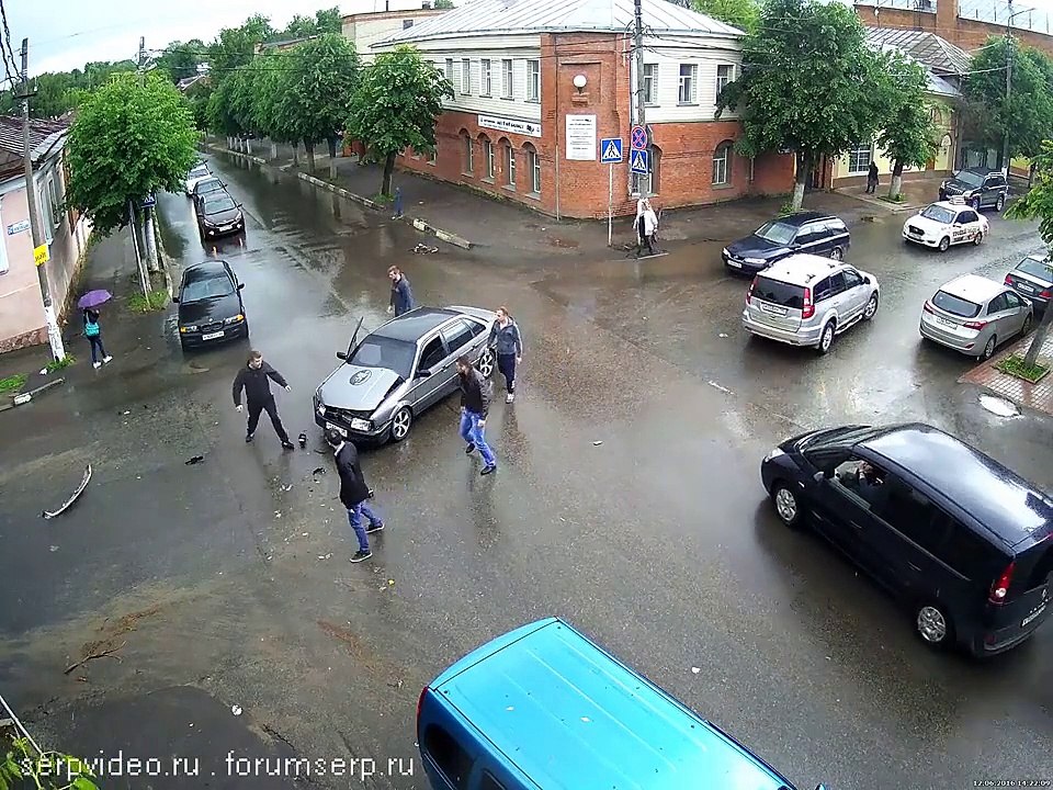 Julien Randoulet Fr - Fight after car accident