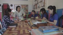 Una escuela prepara a las mujeres camboyanas para ser 