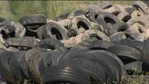 Comienza la retirada de los neumáticos que no ardieron en Seseña