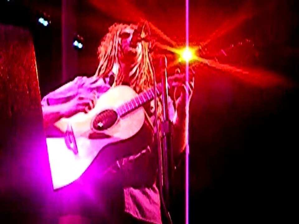 Newton Faulkner "To The Light" @ Joe's Pub NYC 01/24/08