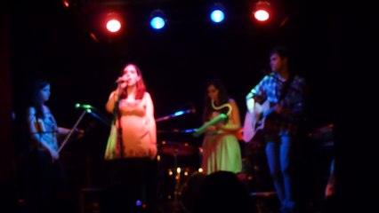 Cuarteles de Invierno - Luna (Fanfarlo cover) - 29/12/2011