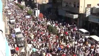 إب الاثنين 19 12 2011م مسيرة ذكرى انطلاق الربيع العربي تطالب بمحاكمة صالح  2