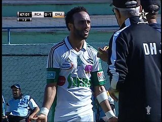 لقطة غريبة - زكرياء حدراف لرشيد الطاوسي ماتبقاوش تلعبوا هاد البرهوش كيسب مامأدبش -