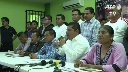 Maestros acusan a policía de reprimirlos con balas en Oaxaca