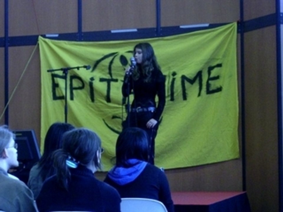 Karaoké Rie Fu, life is like a boat