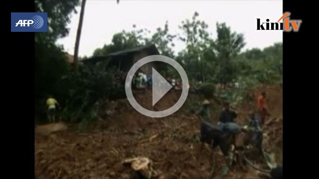 43 maut, 19 mangsa tanah runtuh masih hilang di Indonesia