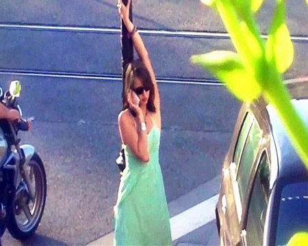 ..девушка в Ницце.....