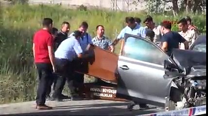 MHP'li başkan yardımcısı ve eşi kazada öldü
