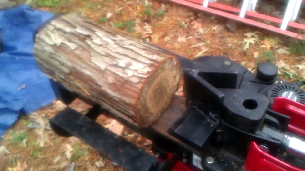 Troy Bilt 27 ton log splitter with 4 way wedge