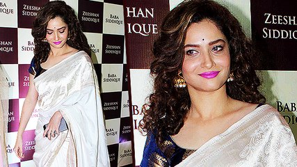 Download Video: Aankita Lokhaande Spotted Alone Baba Siddique Iftar Party