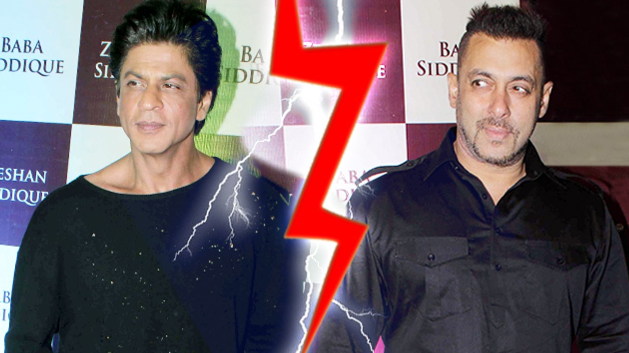 Shahrukh Khan AVOIDS Salman Khan At Iftar Party