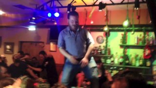 NIGMA fan KOSTAKIS dancing 
