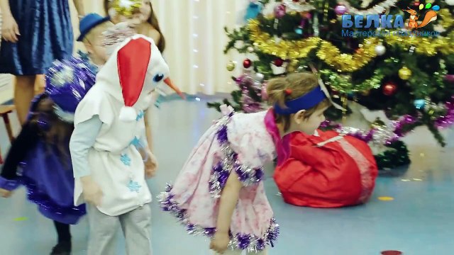 Дед Мороз и Снегурочка. Новый Год в детском саду