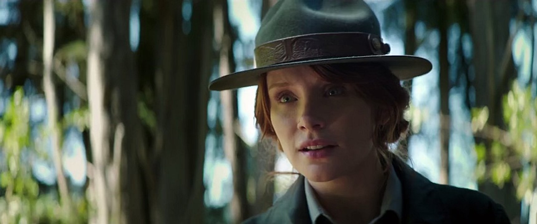 Pete's Dragon (2016) Trailer