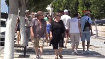 Bodrum Yolcu Gemisinden İnen Turisti Hanutçular Pişman Etti