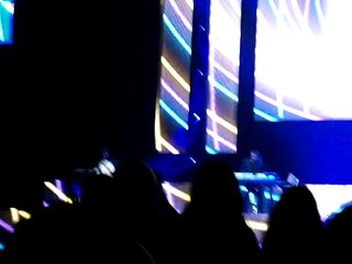 Flat On The Floor- American Idol Tour Newark, NJ (8/15/11)