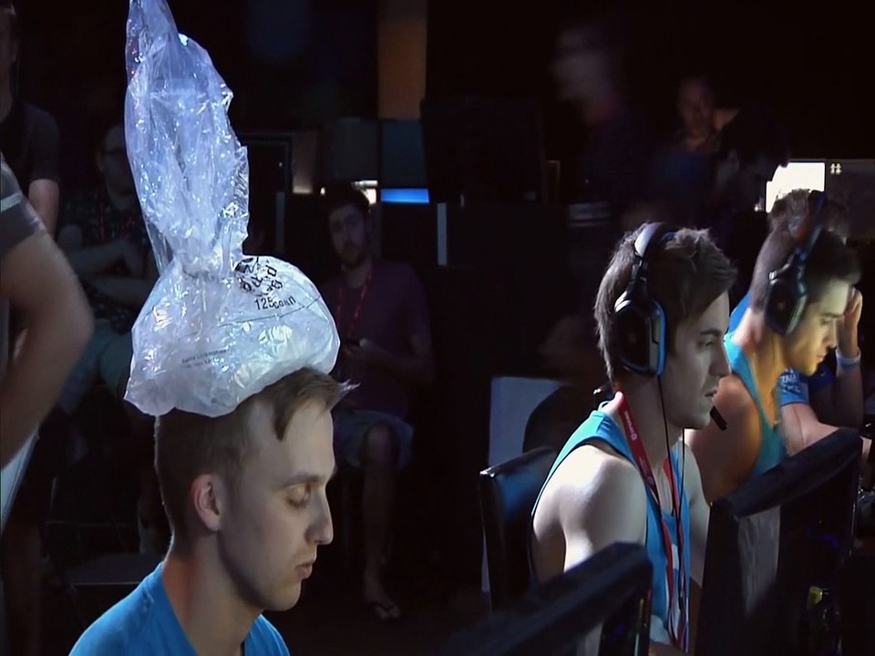 {CSGO} 5k Ace Start - Blows Dick into 3v5 - Comeback to 14-16 Demotion (DocuTäge)