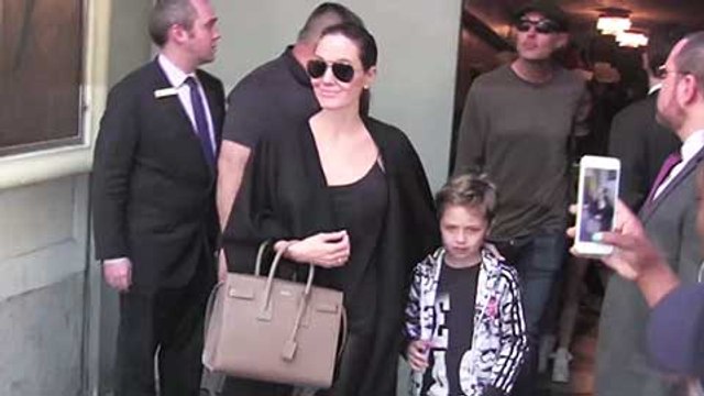 (VIDEO) Angelina Jolie With Son Knox Leaving Broadway Hamilton