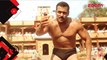 Vivek Oberoi likes Salman Khan's langgot look in 'Sultan'- Bollywood News - #TMT