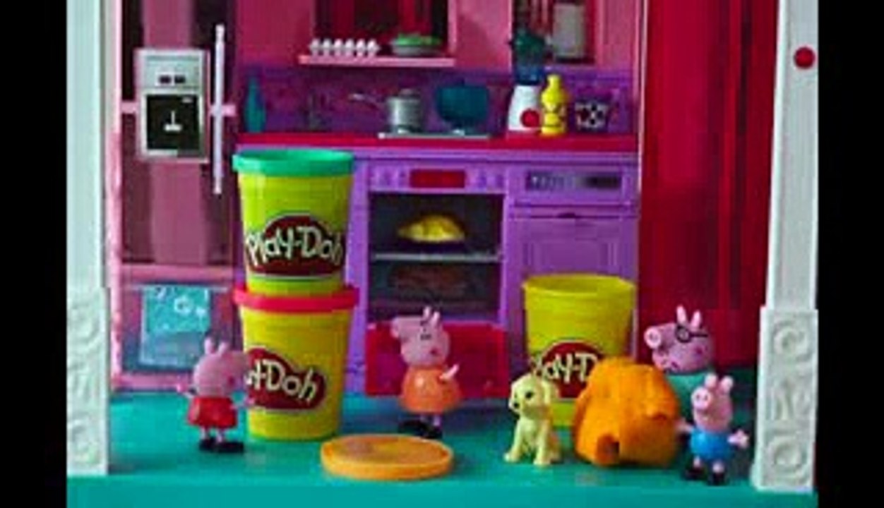 Peppa Pig George comendo Play doh Pizza Portugues massinha de modelar Casa da Barbie   Video Dailymo